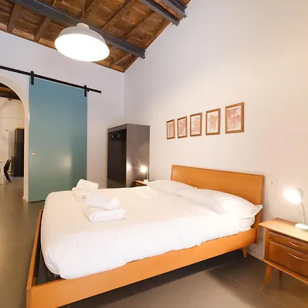 Golden House Buddyrent * Rom