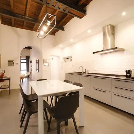 Golden House Buddyrent Apartment