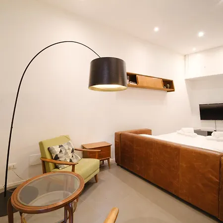 Golden House Buddyrent Апартаменты *