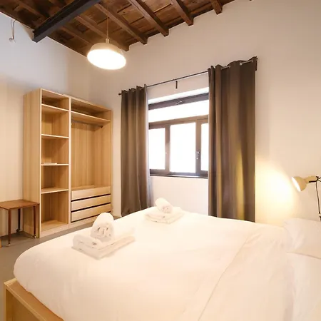 Golden House Buddyrent