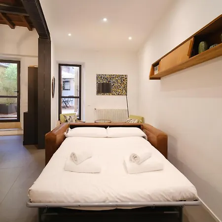 Apartment Golden House Buddyrent